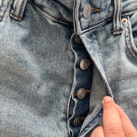 Wild Fable Relaxed Distressed Light Blue Jeans - Picture 5 of 7